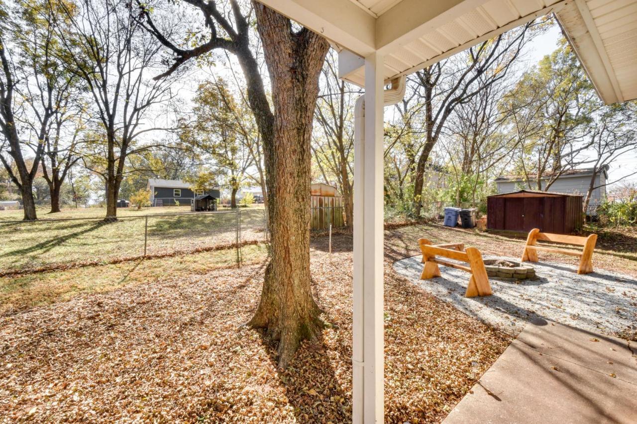 Tranquil Travelers Rest Home With Fire Pit! Esterno foto